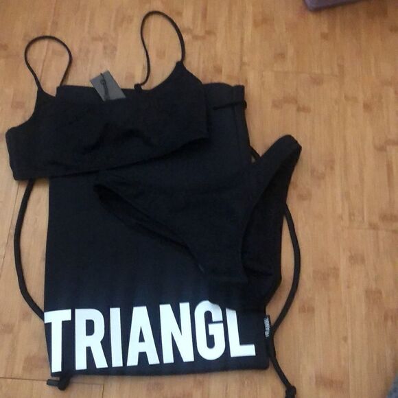 TRIANGL MICA CHEEKY EBONY BLACK W/ BACK PACK ♠️ - Picture 6 of 6